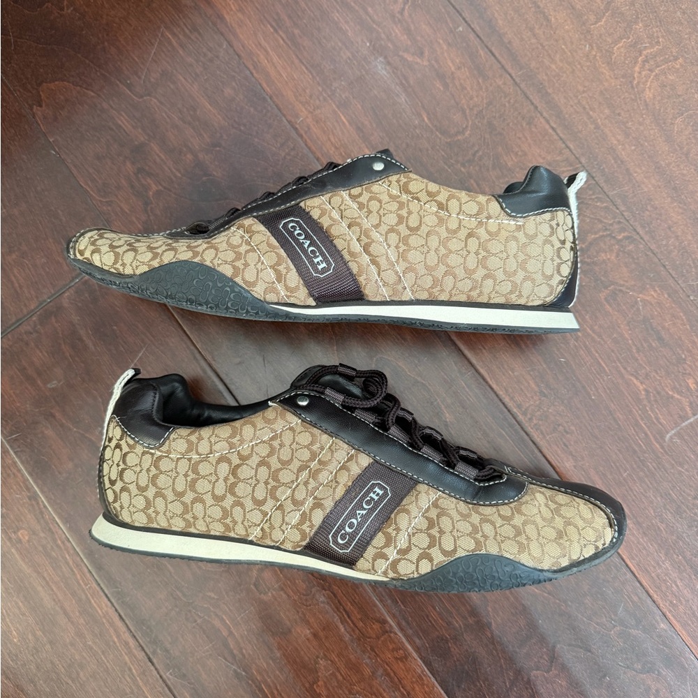 Coach Kelsie women’s Sneakers